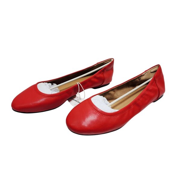 Womens Red Essentials Ballet Flats Size Size 14W Faux Leather Slip-On - Picture 8 of 9